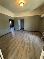 featured image of 213 Sw 4th St #C
