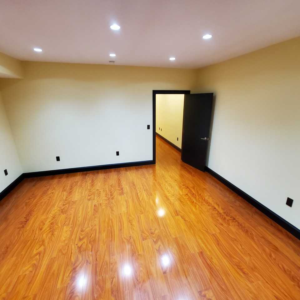 618 Hepburn St #1 - Photo 5 of 5