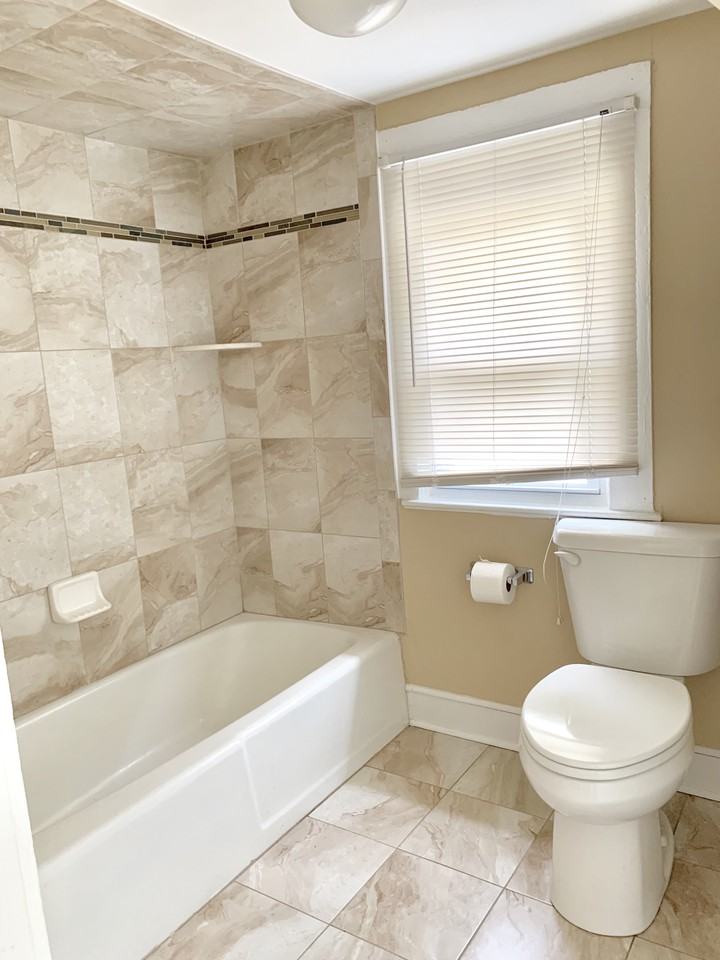 35 Lathrop Ave #3 - Photo 6 of 6
