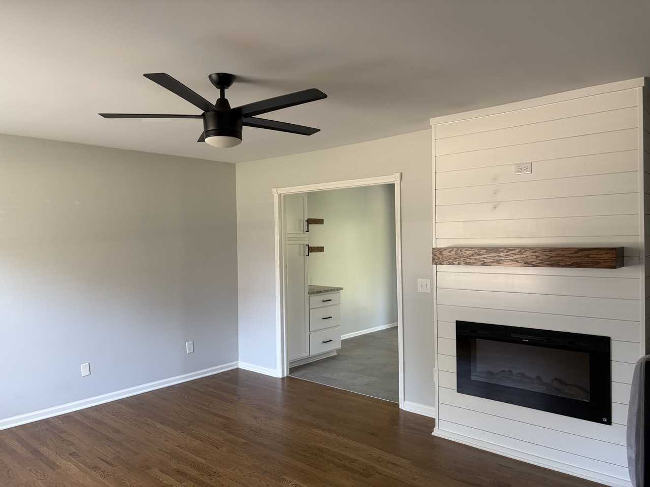211 Grigsby Ave #A - Photo 2 of 13