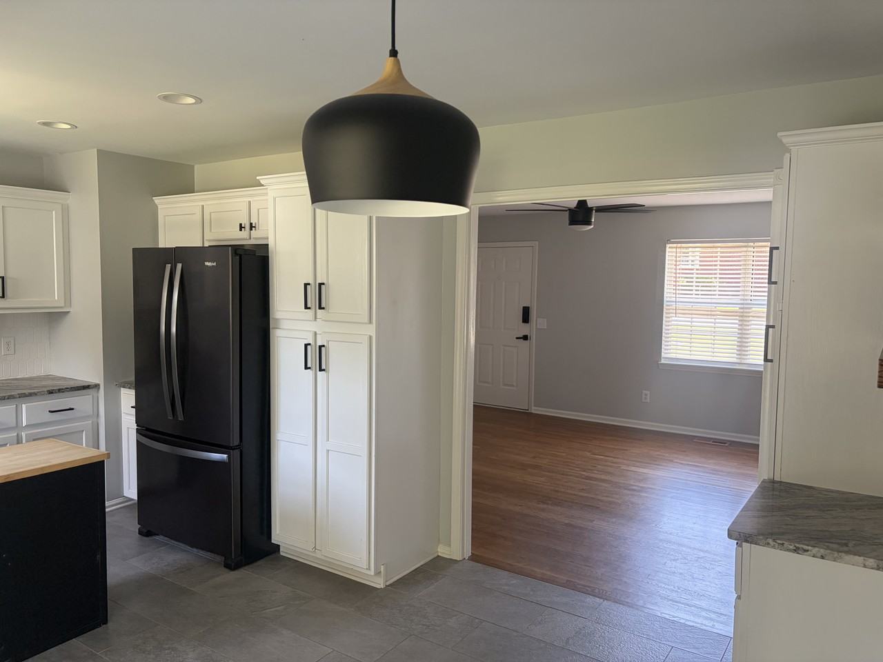 211 Grigsby Ave #A - Photo 4 of 13