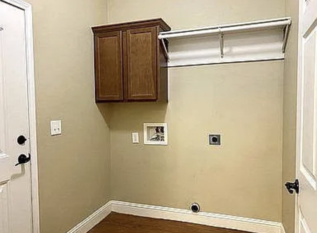 1100 Berry Rd #NA - Photo 6 of 14
