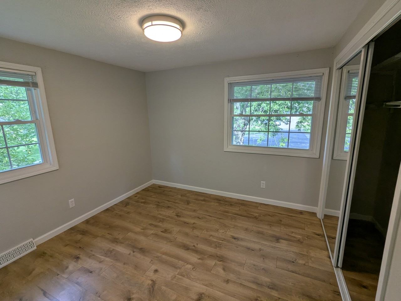 3620 Arlington St #NA - Photo 3 of 11