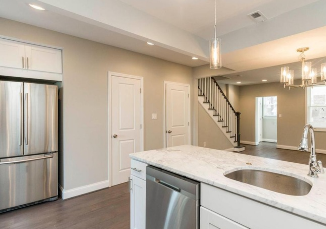 521 Powhatan Pl Nw #NA - Photo 6 of 16