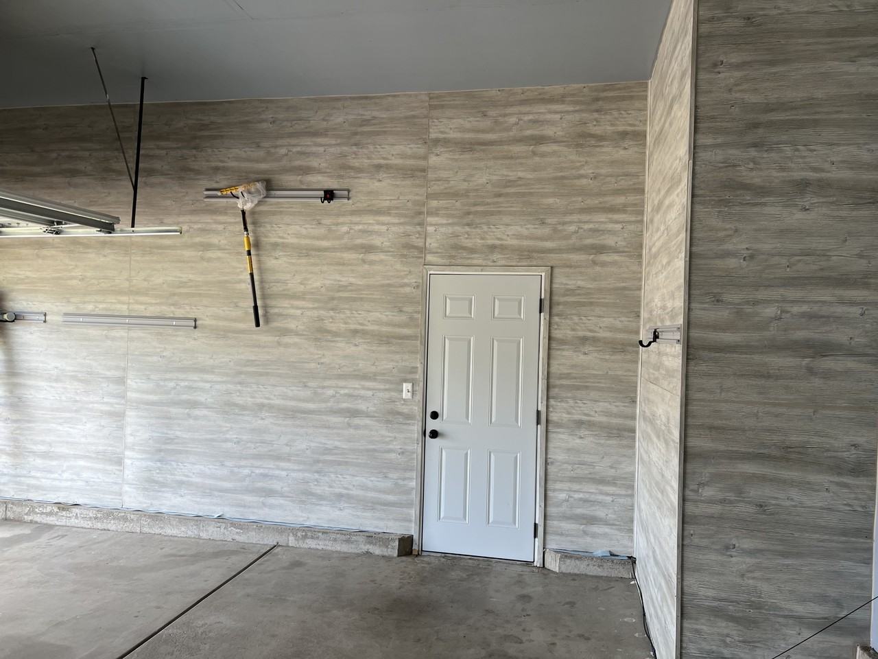 2430 S Gatewood St #NA - Photo 4 of 25
