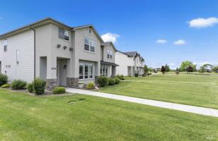 featured image of 5668 W Stadium Ln #NA