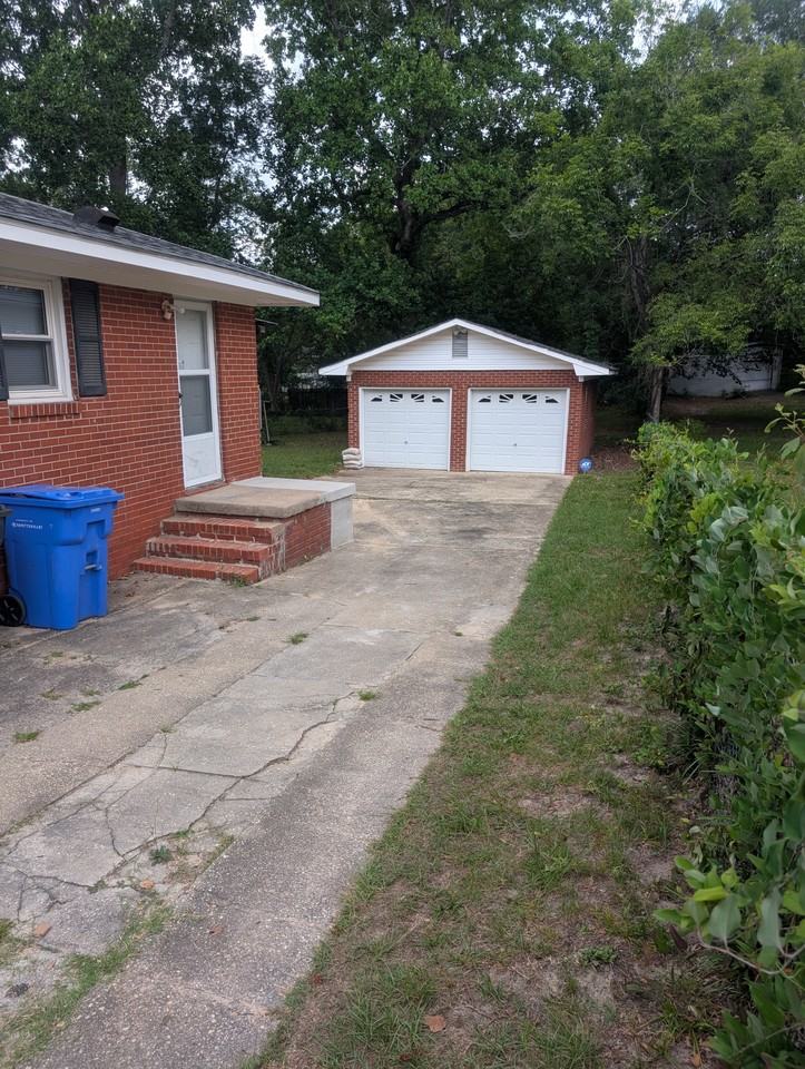 5216 Redwood Dr #NA - Photo 3 of 24