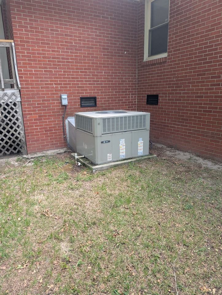 5216 Redwood Dr #NA - Photo 5 of 24