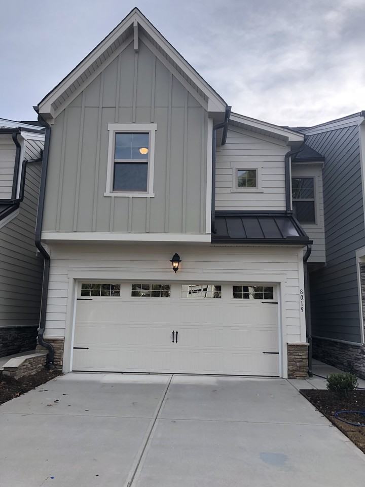 8019 Windthorn Pl - Photo 2 of 8