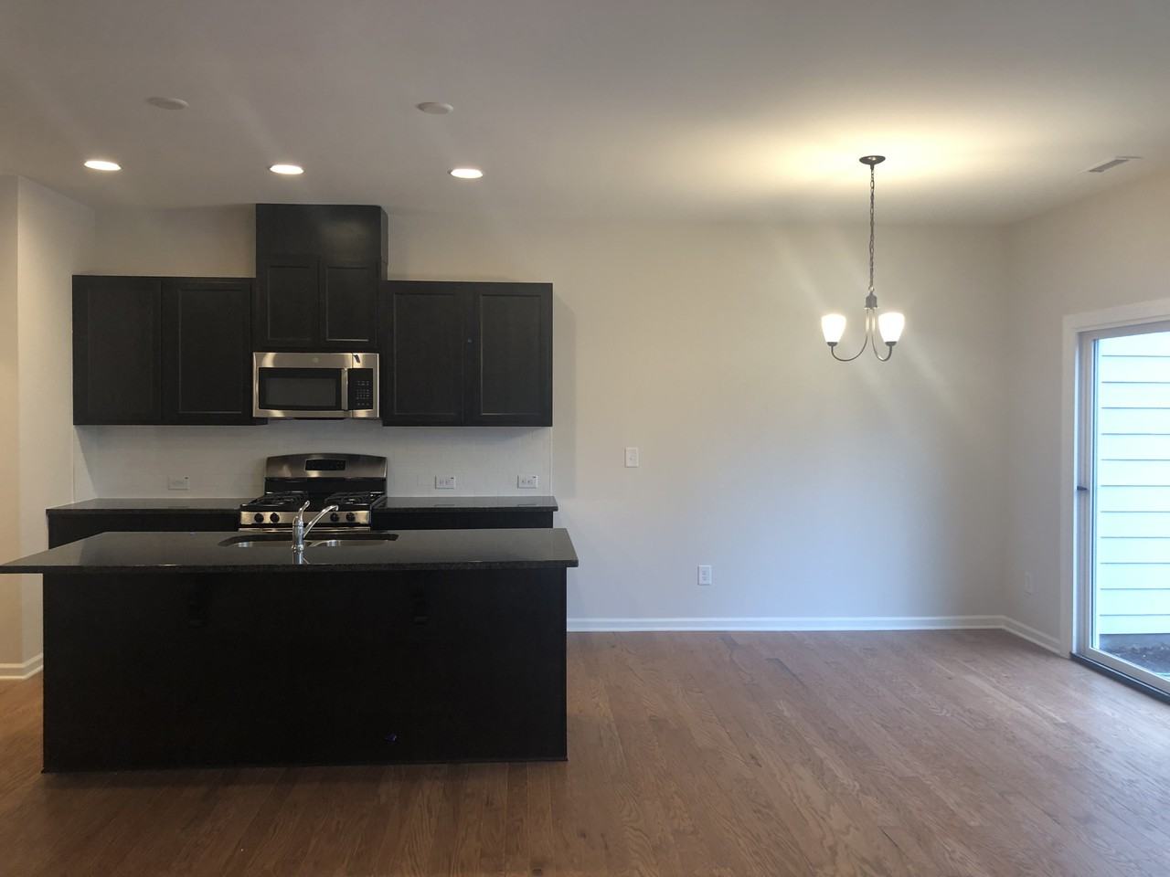 8019 Windthorn Pl - Photo 4 of 8