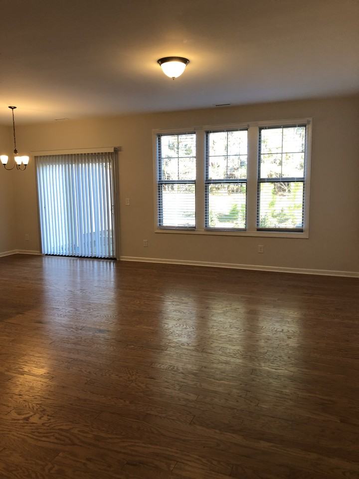 8019 Windthorn Pl - Photo 5 of 8