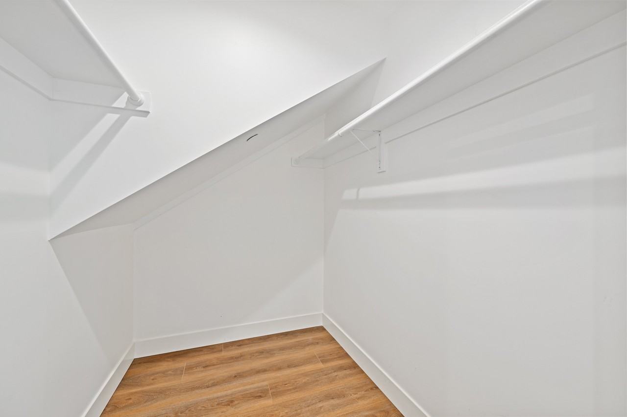 4079 1st Ave #4 - Photo 7 of 39