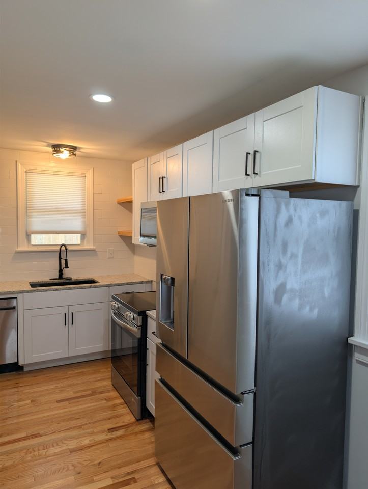 2105 Clarke St #NA - Photo 4 of 12