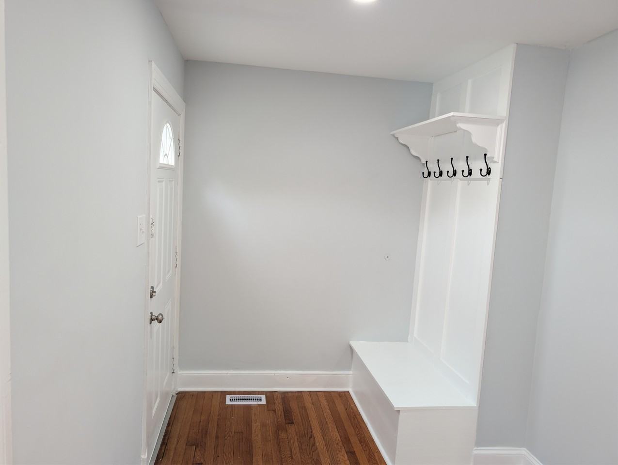2105 Clarke St #NA - Photo 7 of 12
