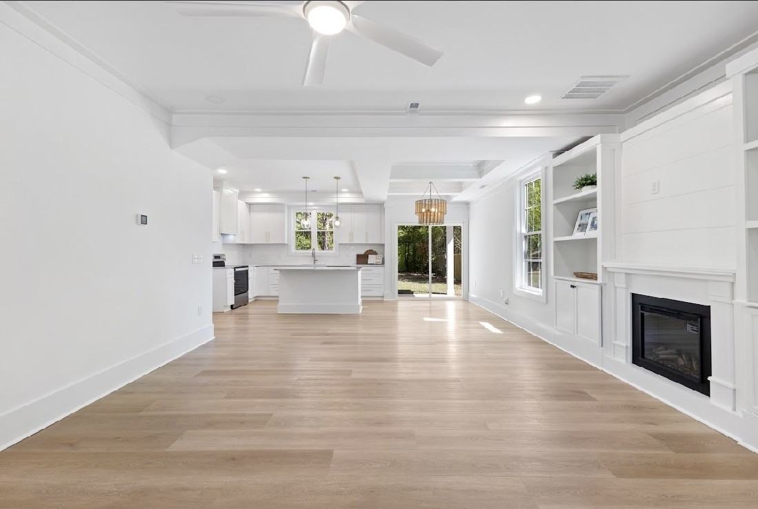 117 Victoria Dr #NA - Photo 5 of 30