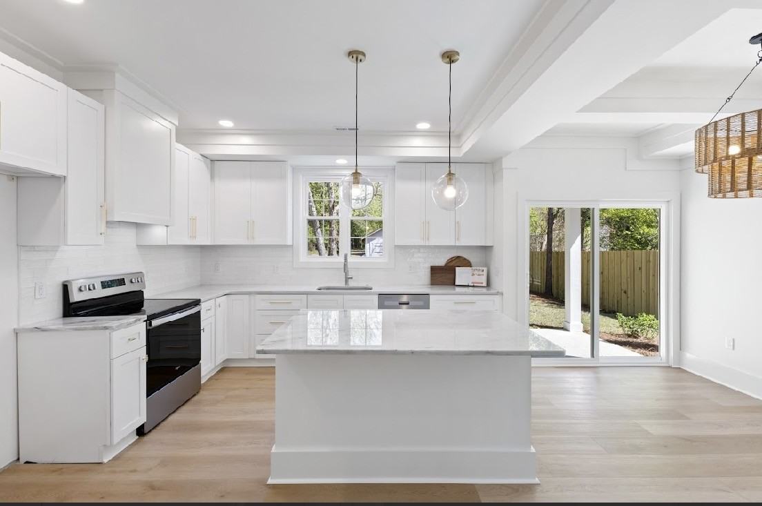 117 Victoria Dr #NA - Photo 6 of 30