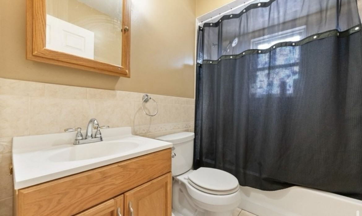 1024 E Blancke St #FL2 - Photo 5 of 11