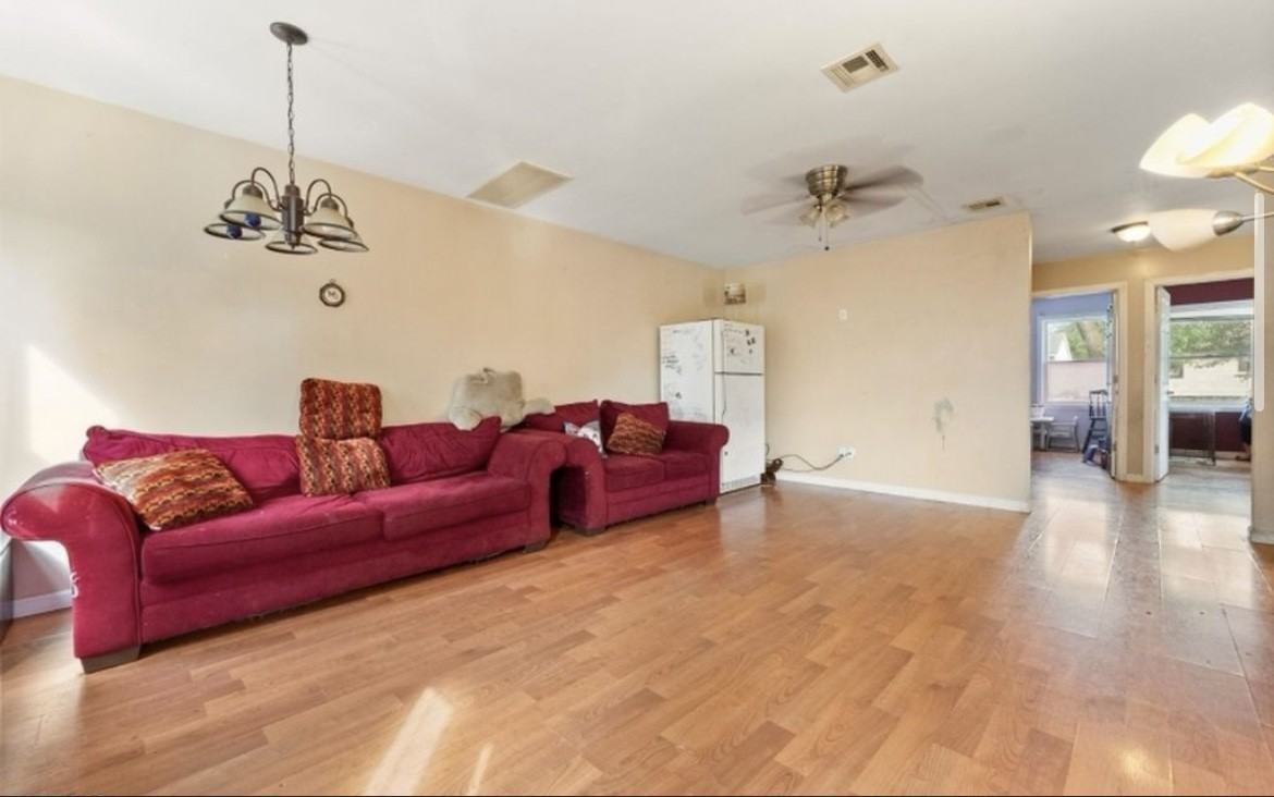 1024 E Blancke St #FL2 - Photo 7 of 11