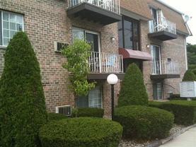 35 Bissell St #1A - Photo 1 of 1