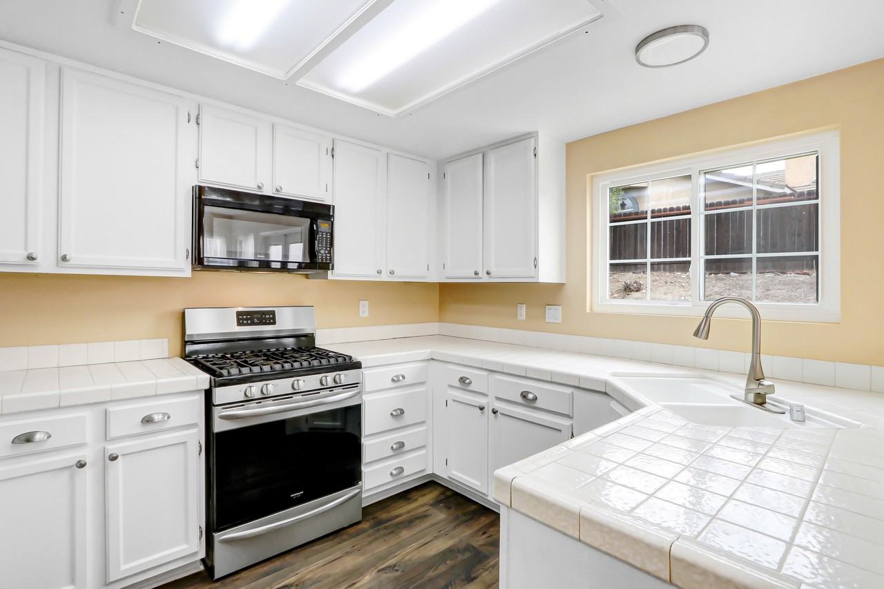 11130 Charleston St #NA - Photo 6 of 11