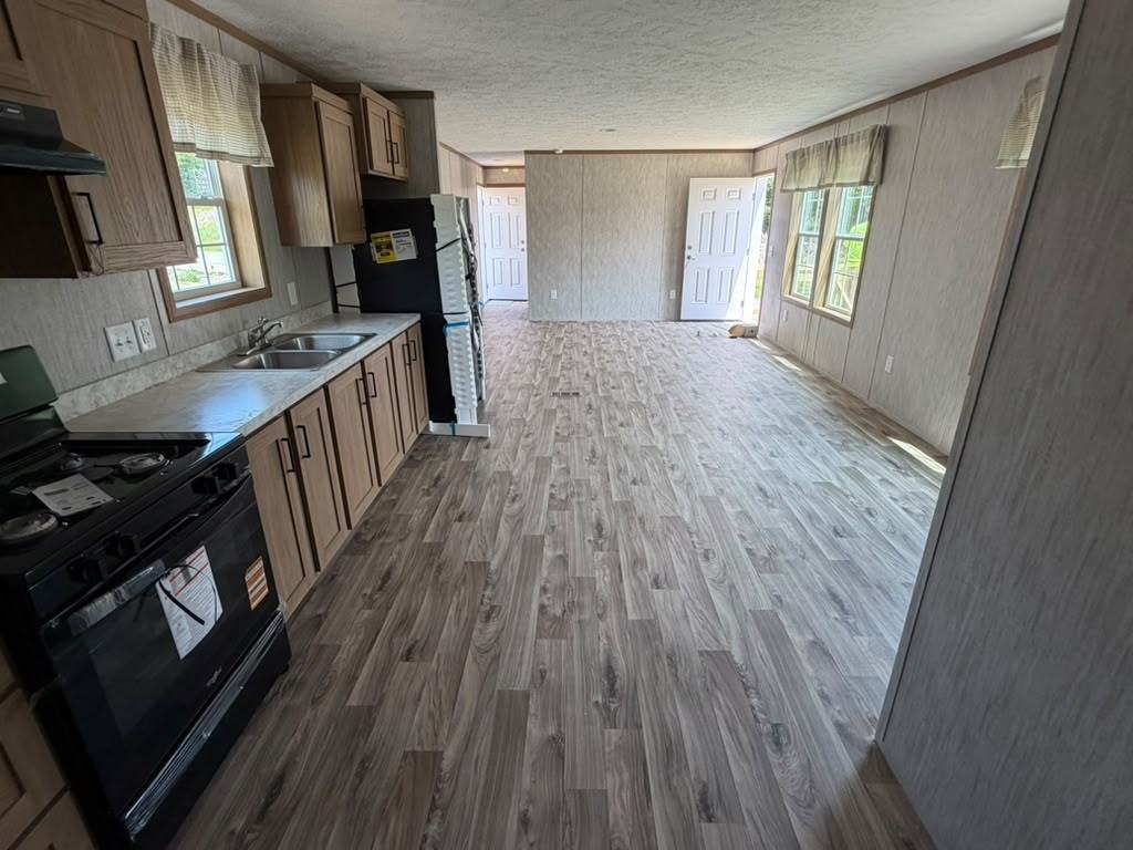 285 Brian Ln #285 - Photo 2 of 16