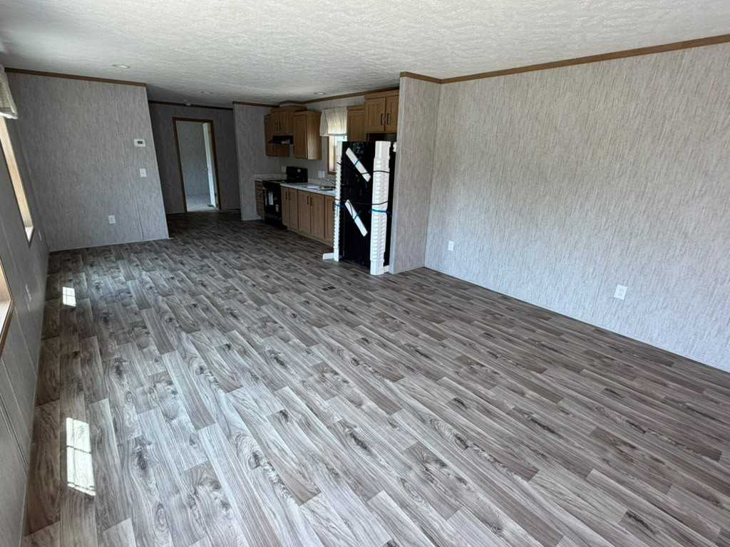 285 Brian Ln #285 - Photo 3 of 16
