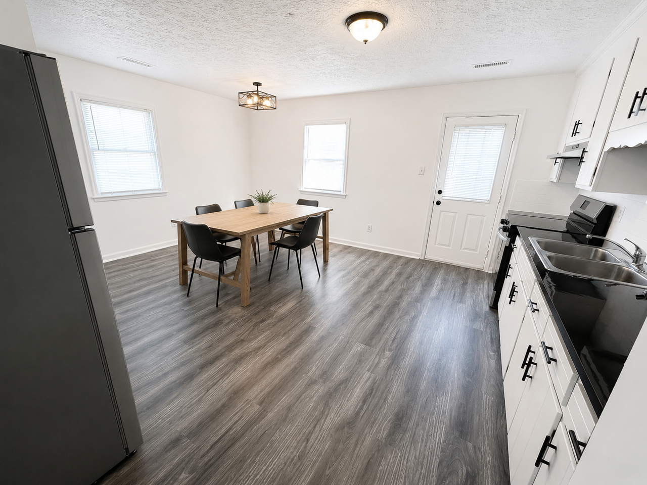 1610 Ruffner Pl #A - Photo 5 of 13