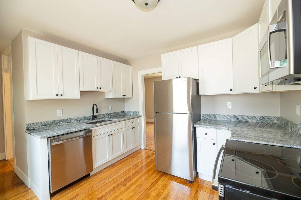 14 Winter St #14 - Photo 2 of 2