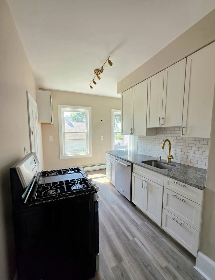 2 Louisburg Pl #2 - Photo 2 of 3