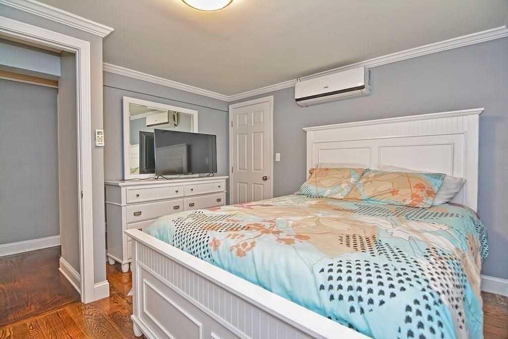 153 Bigelow St #1 - Photo 6 of 14