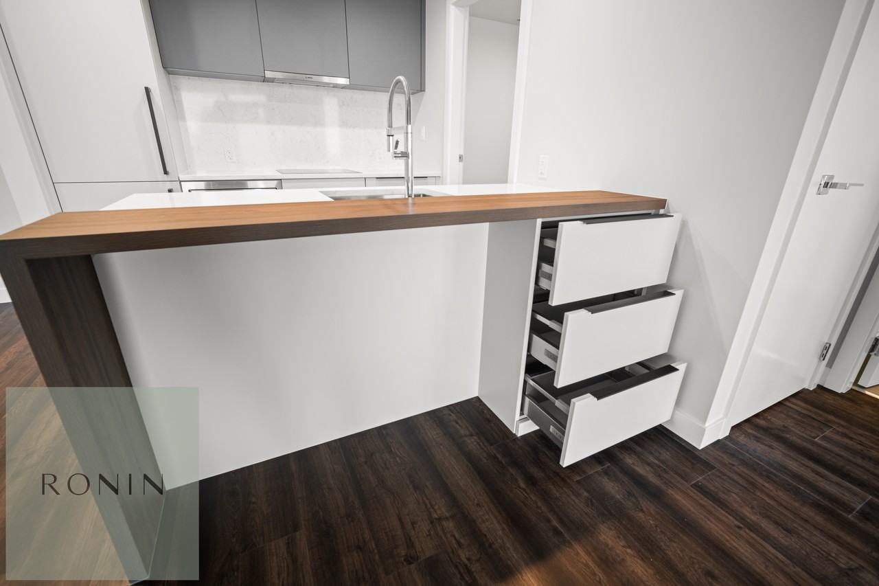 567 Emerson Street - Photo 8