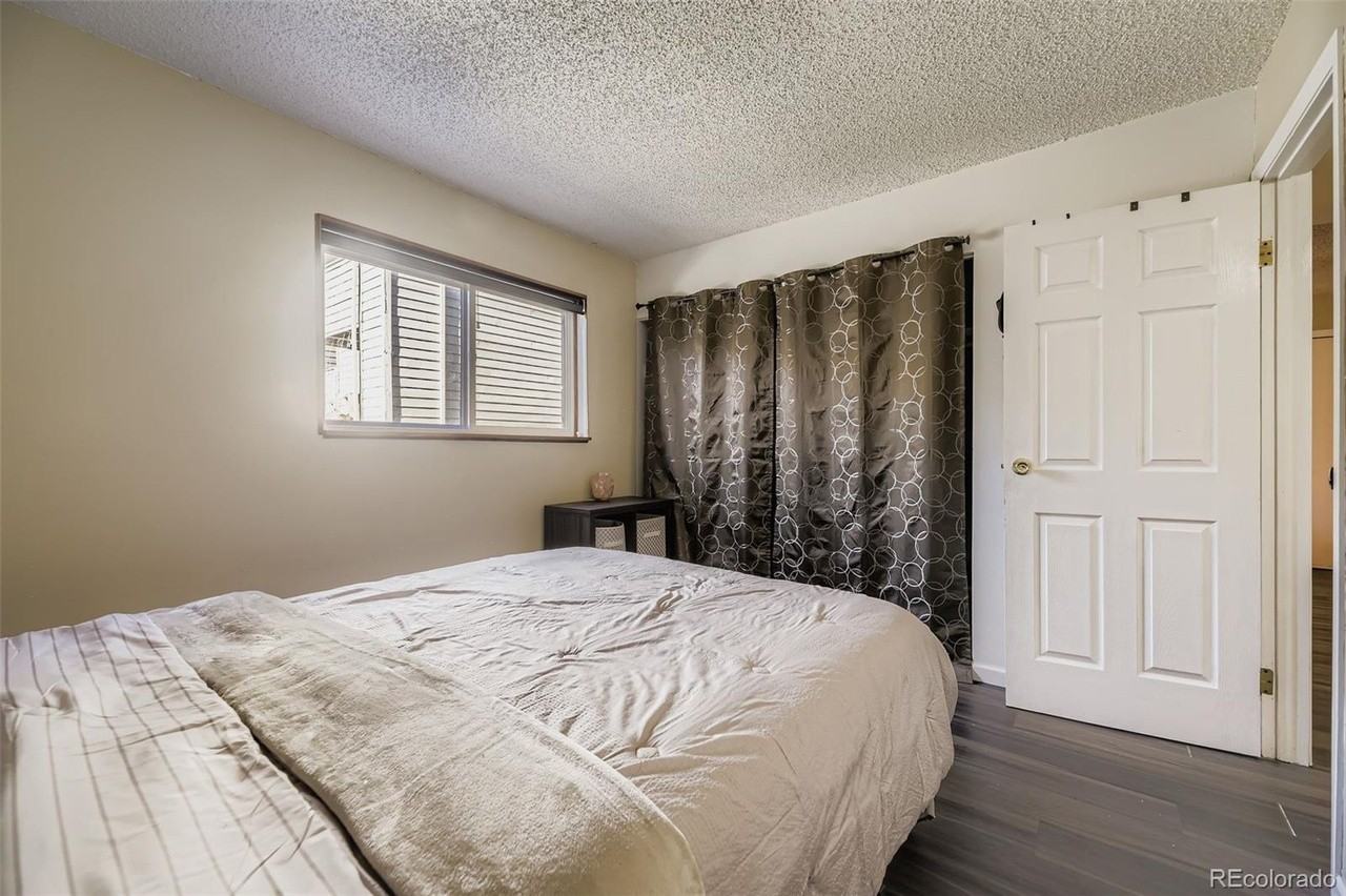 3100 S Federal Blvd #203 - Photo 7 of 29
