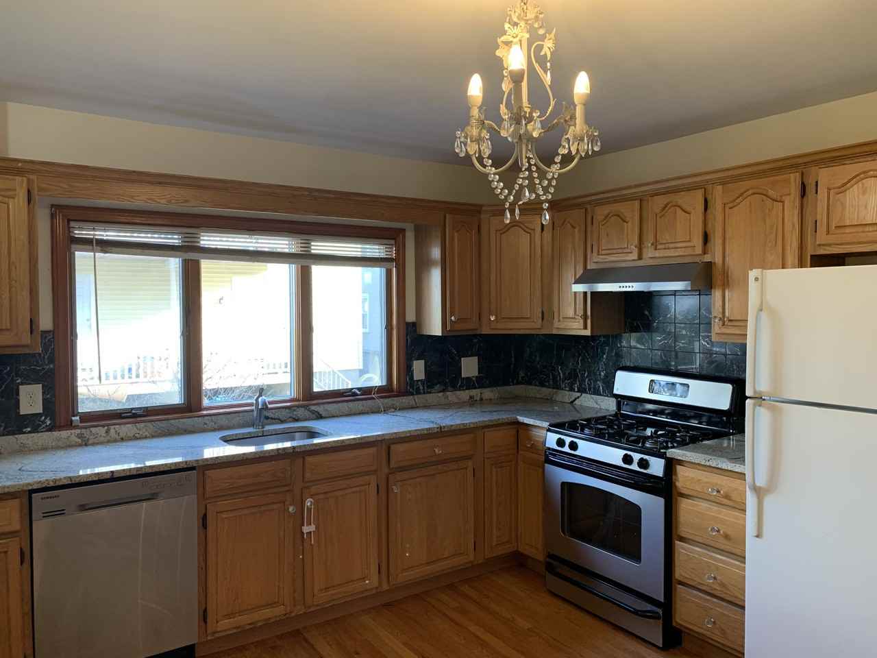 145 Nichols Ave #145 - Photo 4 of 8