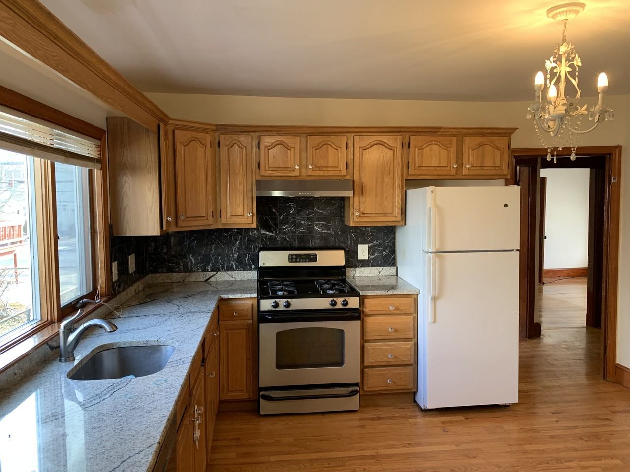 145 Nichols Ave #145 - Photo 5 of 8