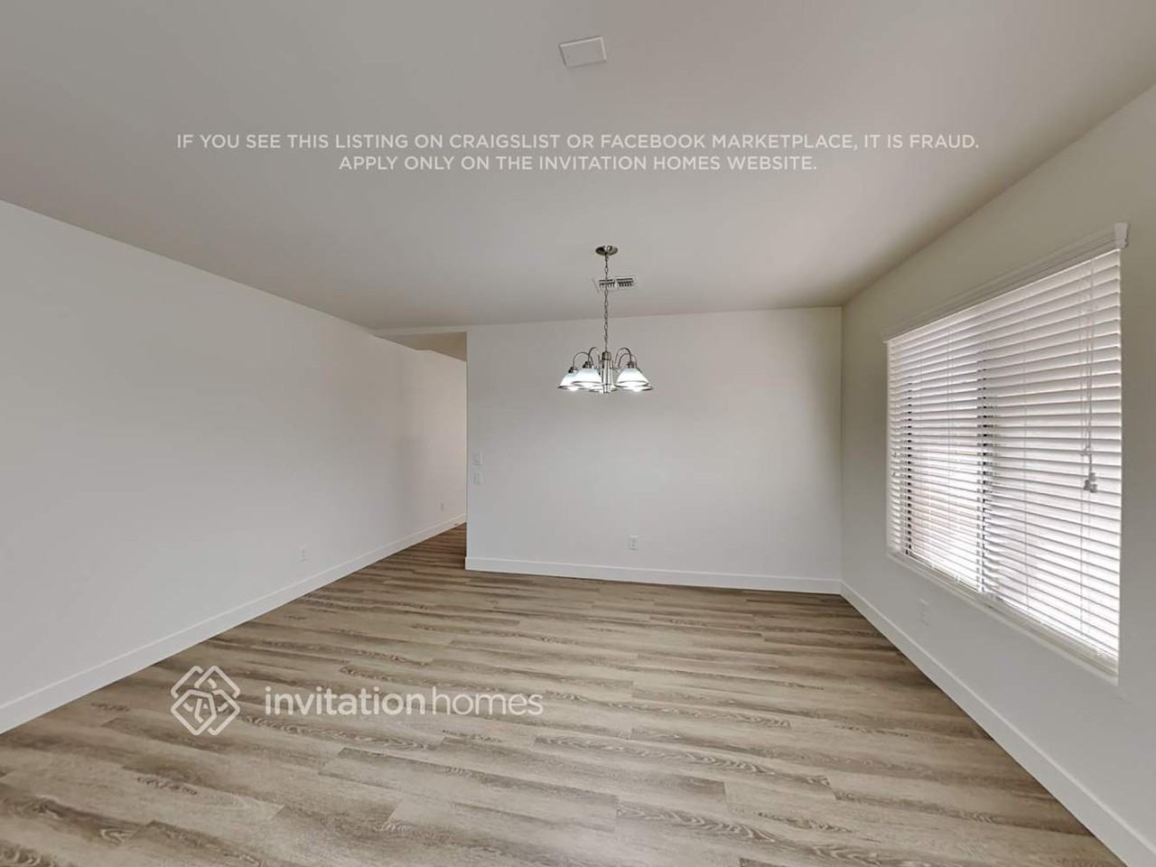 13737 W Solano Dr - Photo 3 of 18