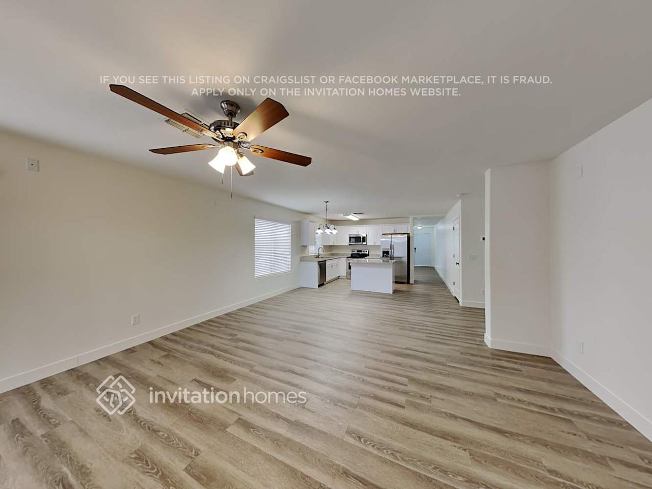 13737 W Solano Dr - Photo 6 of 18