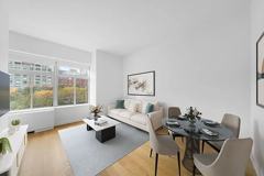 Washington St #11F - Photo 1 of 1