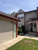featured image of 614 E Lake Front Cir
