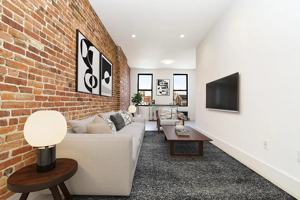 featured image of 16 Stanhope St #3R