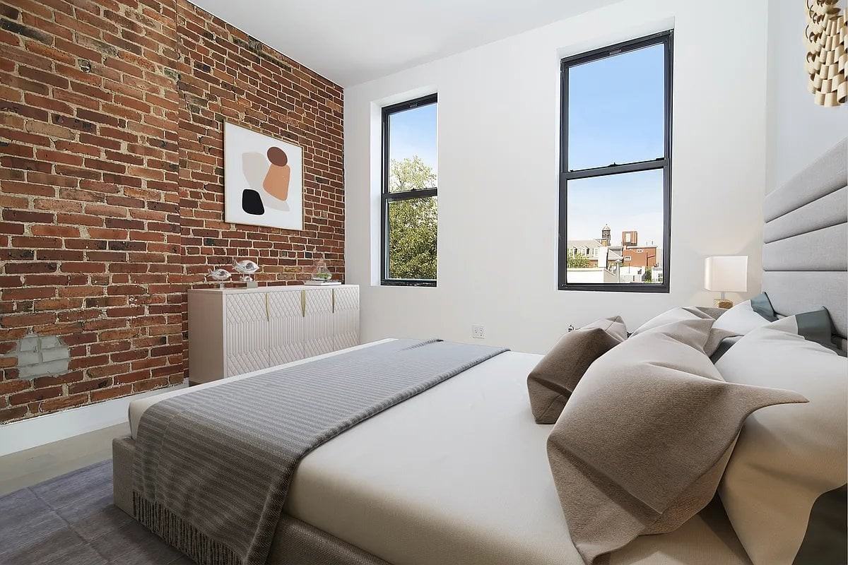 16 Stanhope St #3R - Photo 3 of 7