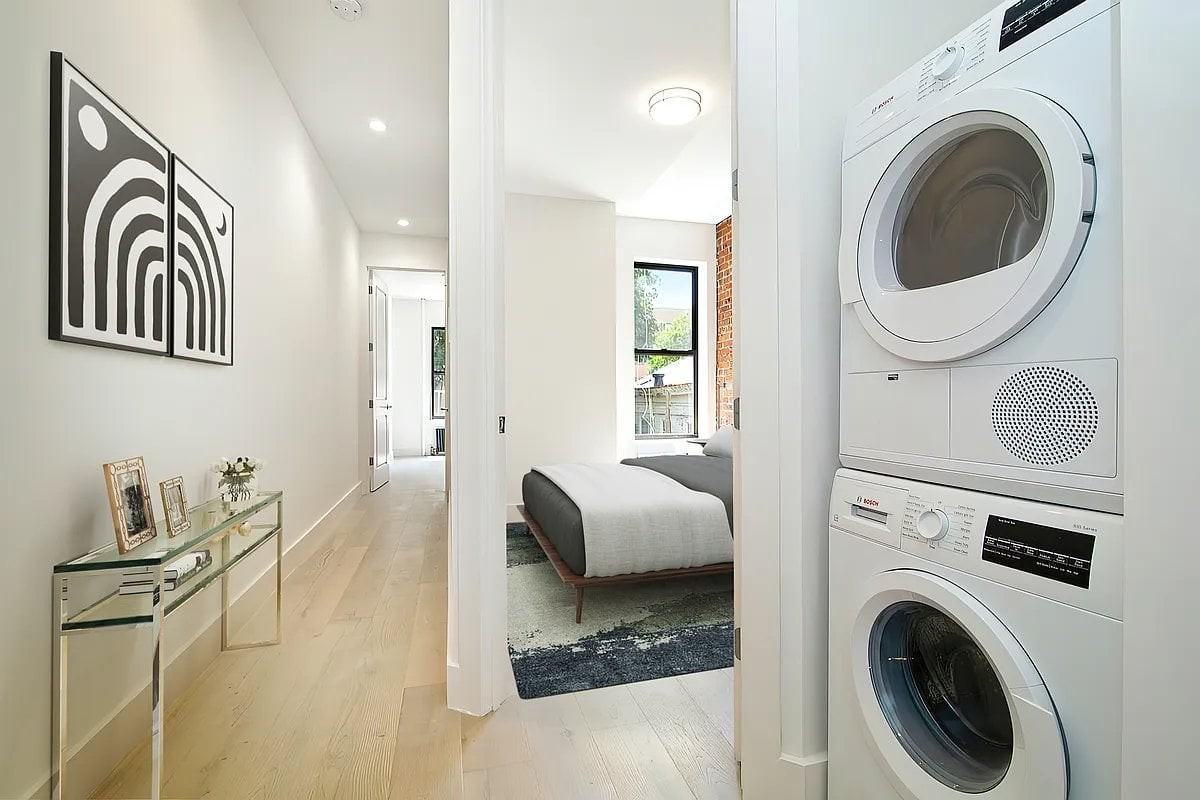 16 Stanhope St #3R - Photo 4 of 7