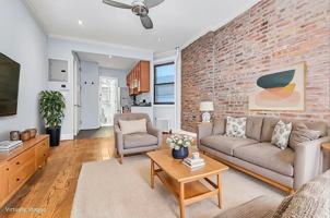 featured image of 248 Mott St #5