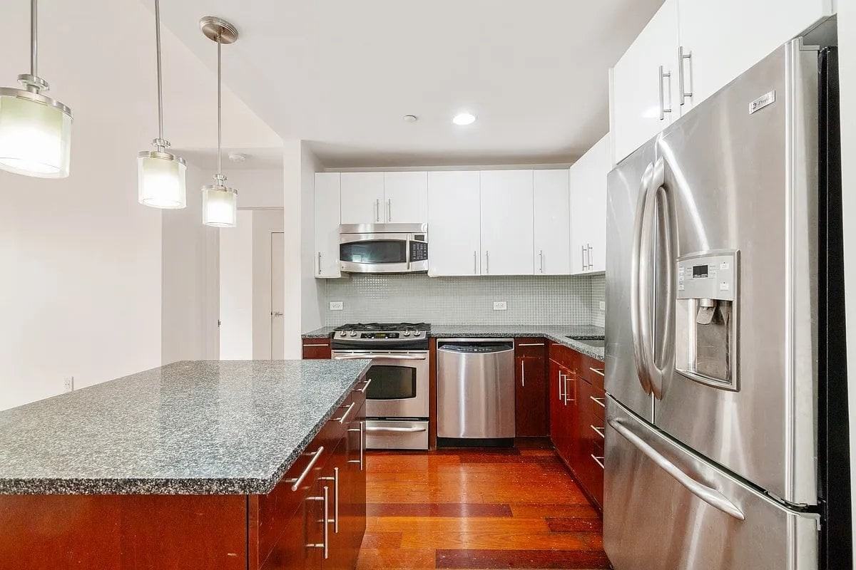 2130 Adam Clayton Powell Jr Blvd #4G - Photo 4 of 9