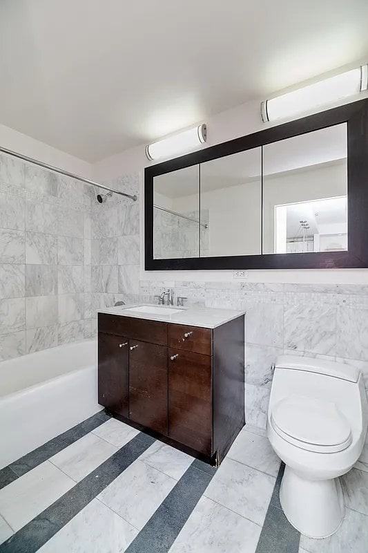 2130 Adam Clayton Powell Jr Blvd #4G - Photo 5 of 9