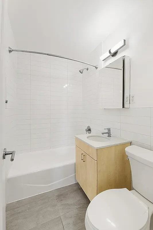 30 W 141st St #2A - Photo 5 of 5