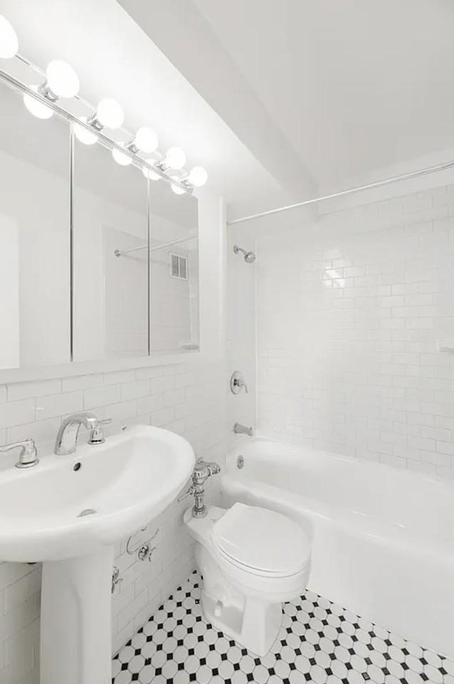 2300 5th Ave #5N - Photo 5 of 6