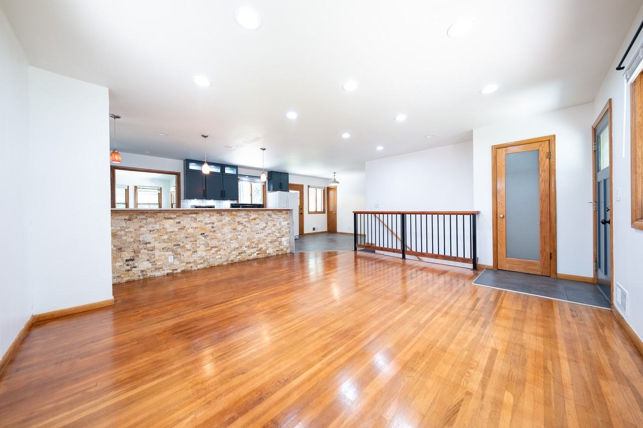 10130 Fremont Ave S #1 - Photo 4 of 35