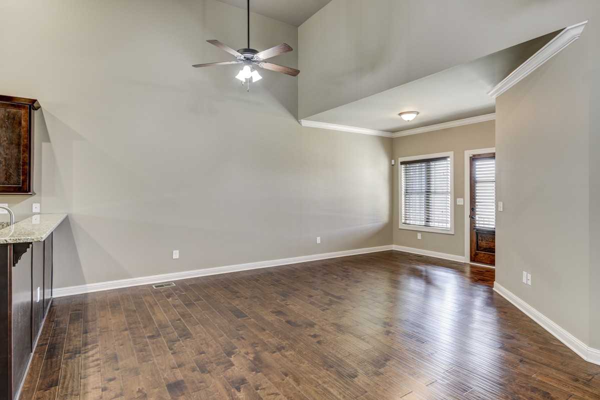 342 Big Station Camp Blvd #B - Photo 3 of 20