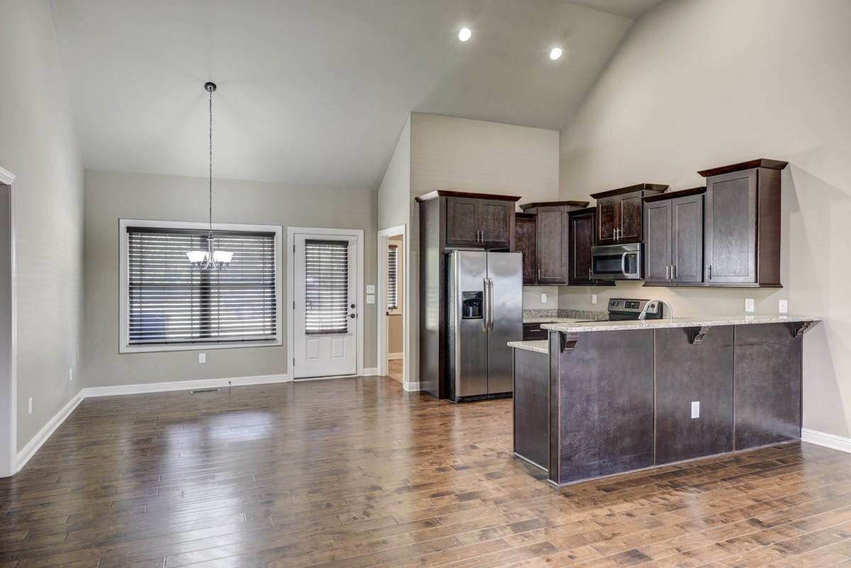 342 Big Station Camp Blvd #B - Photo 5 of 20