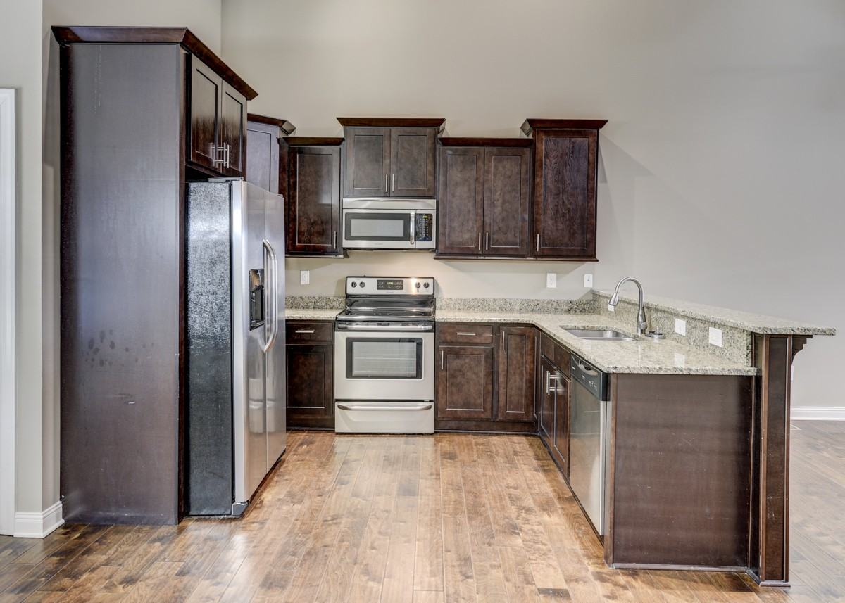 342 Big Station Camp Blvd #B - Photo 7 of 20